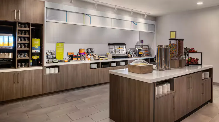 Breakfast counter and market. Home2 Suites by Hilton, Winchester, VA